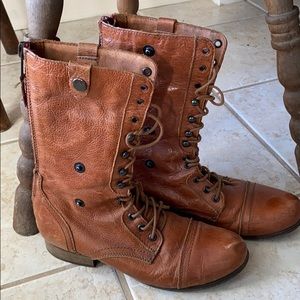 Steve Madden leather lace up boots